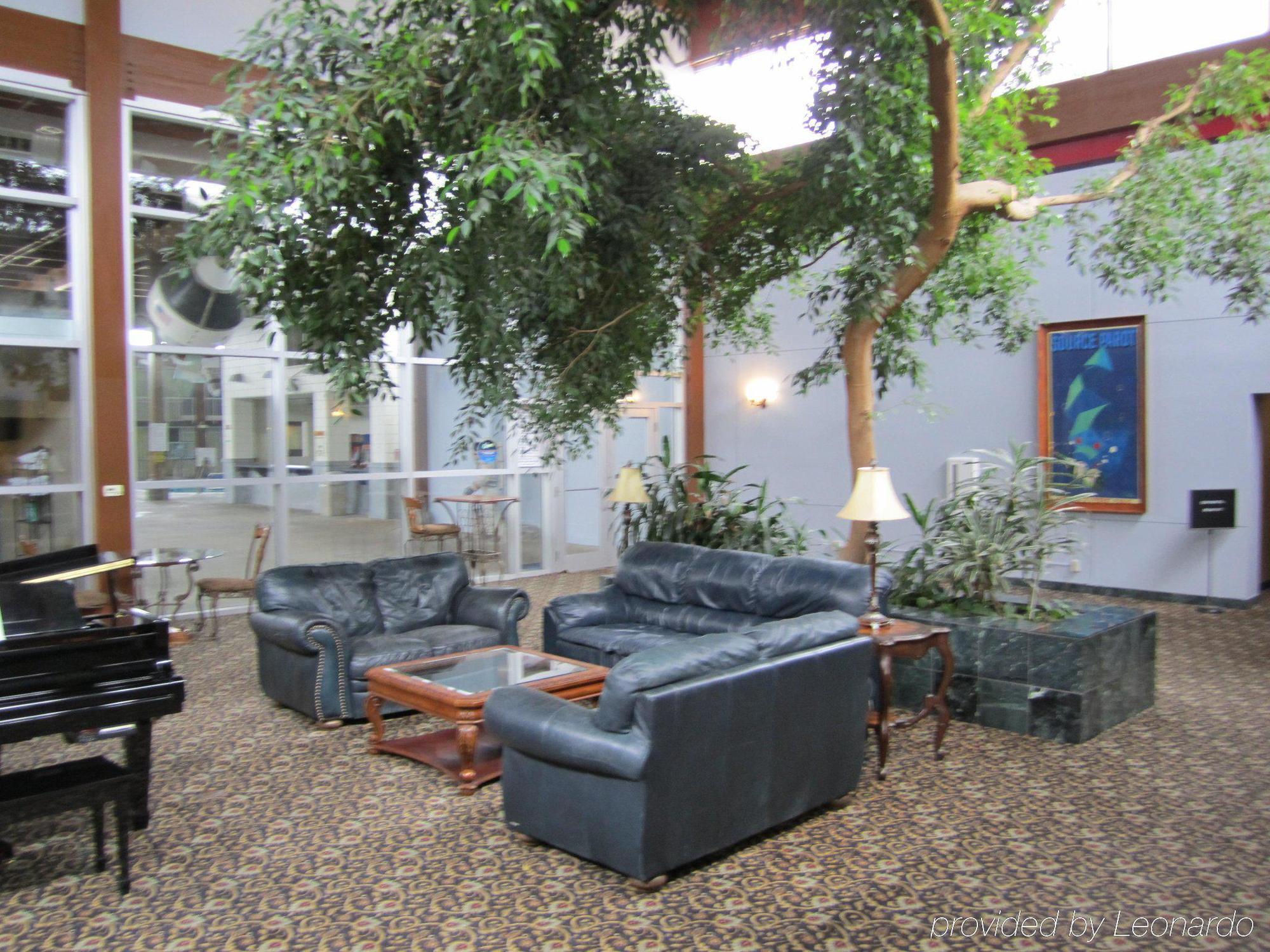 Atrium Hotel & Conference Center Hutchinson Exteriör bild